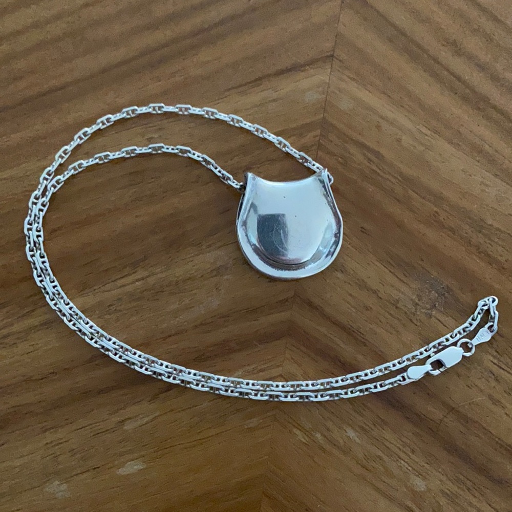 Silver necklace with large silver satchel pendant